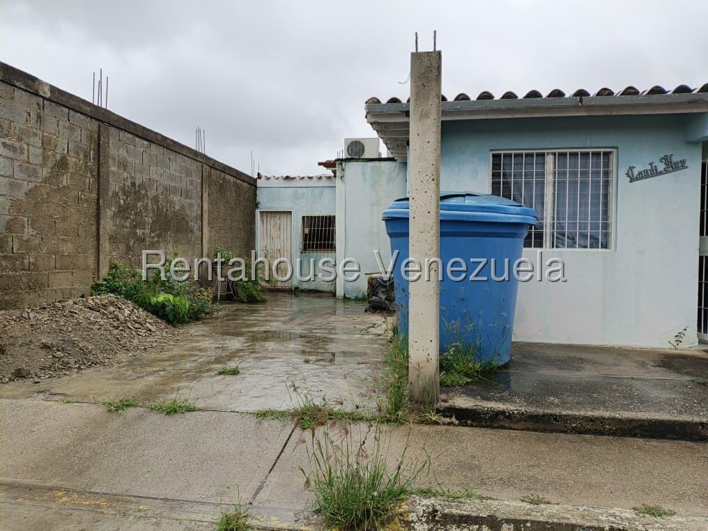 Casa en venta en Barquisimeto (Parroquia El Cuji), foto 2 de 12