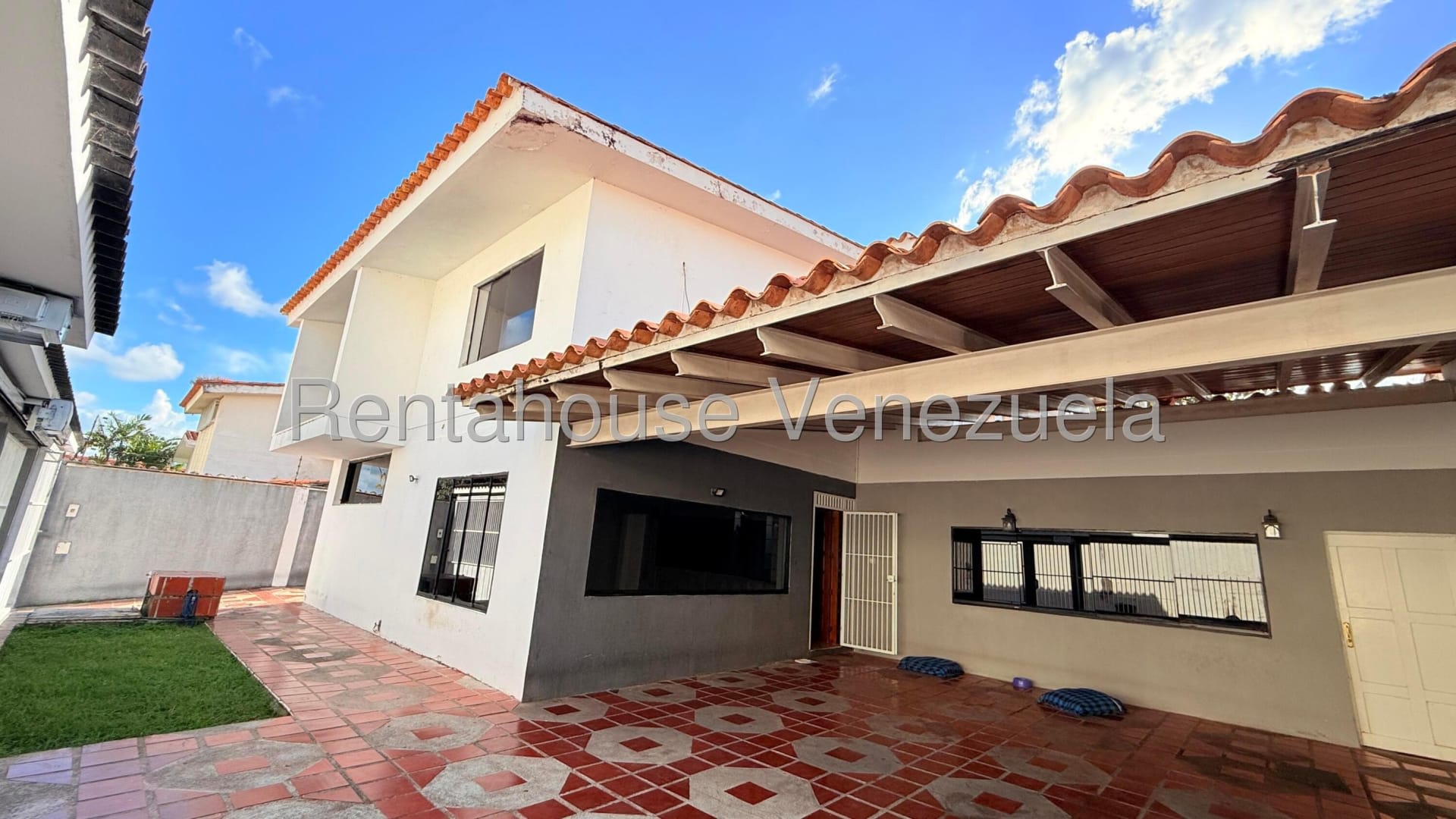 Casa en venta en Barquisimeto (El Pedregal), foto 1 de 12