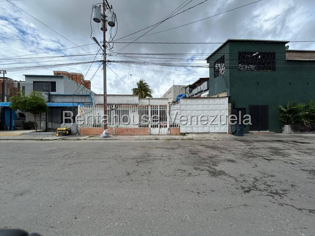 Casa en venta en Barquisimeto (Zona Este), foto 1 de 12