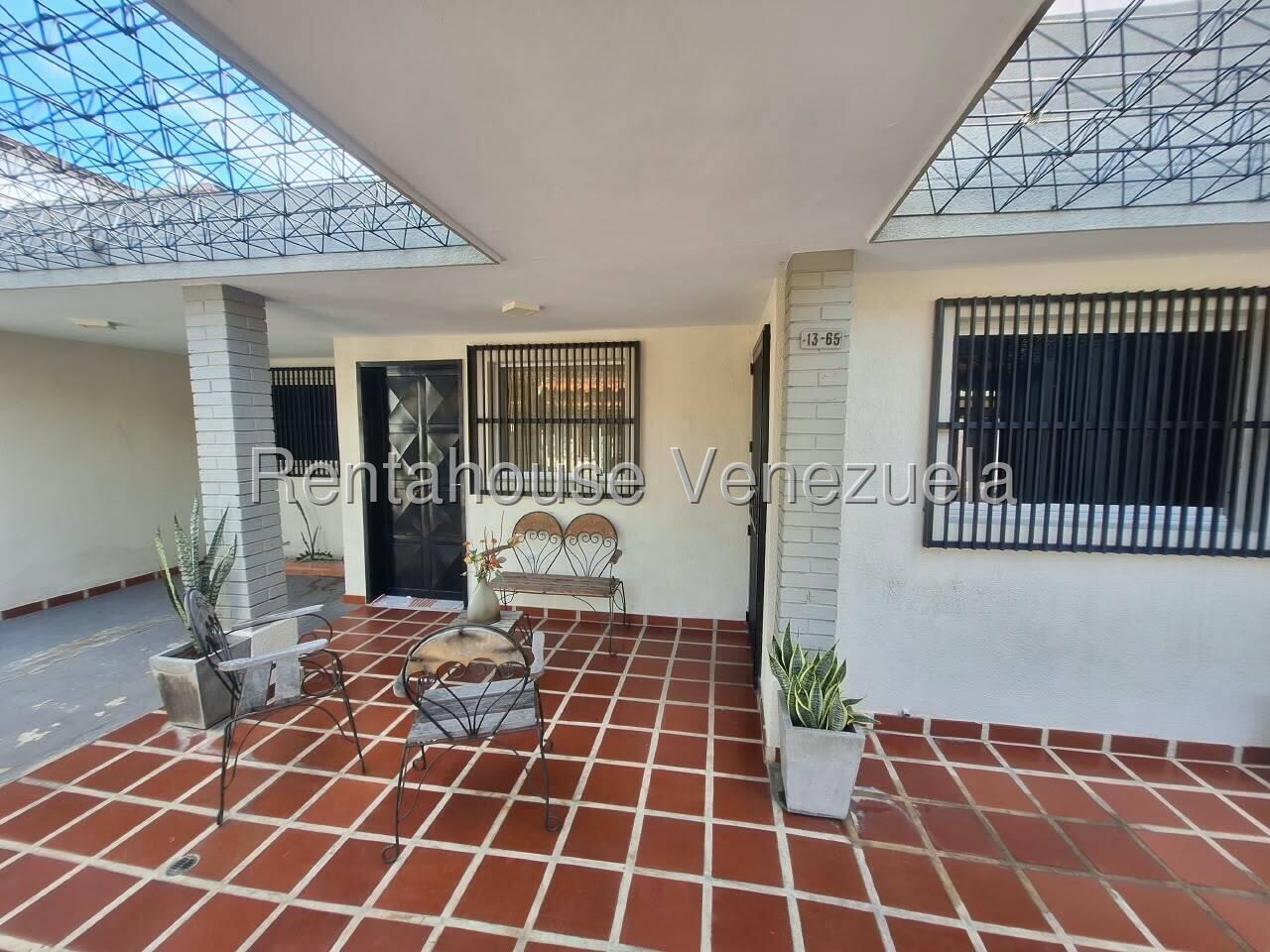 Casa en venta en Barquisimeto (Zona Oeste), foto 1 de 12