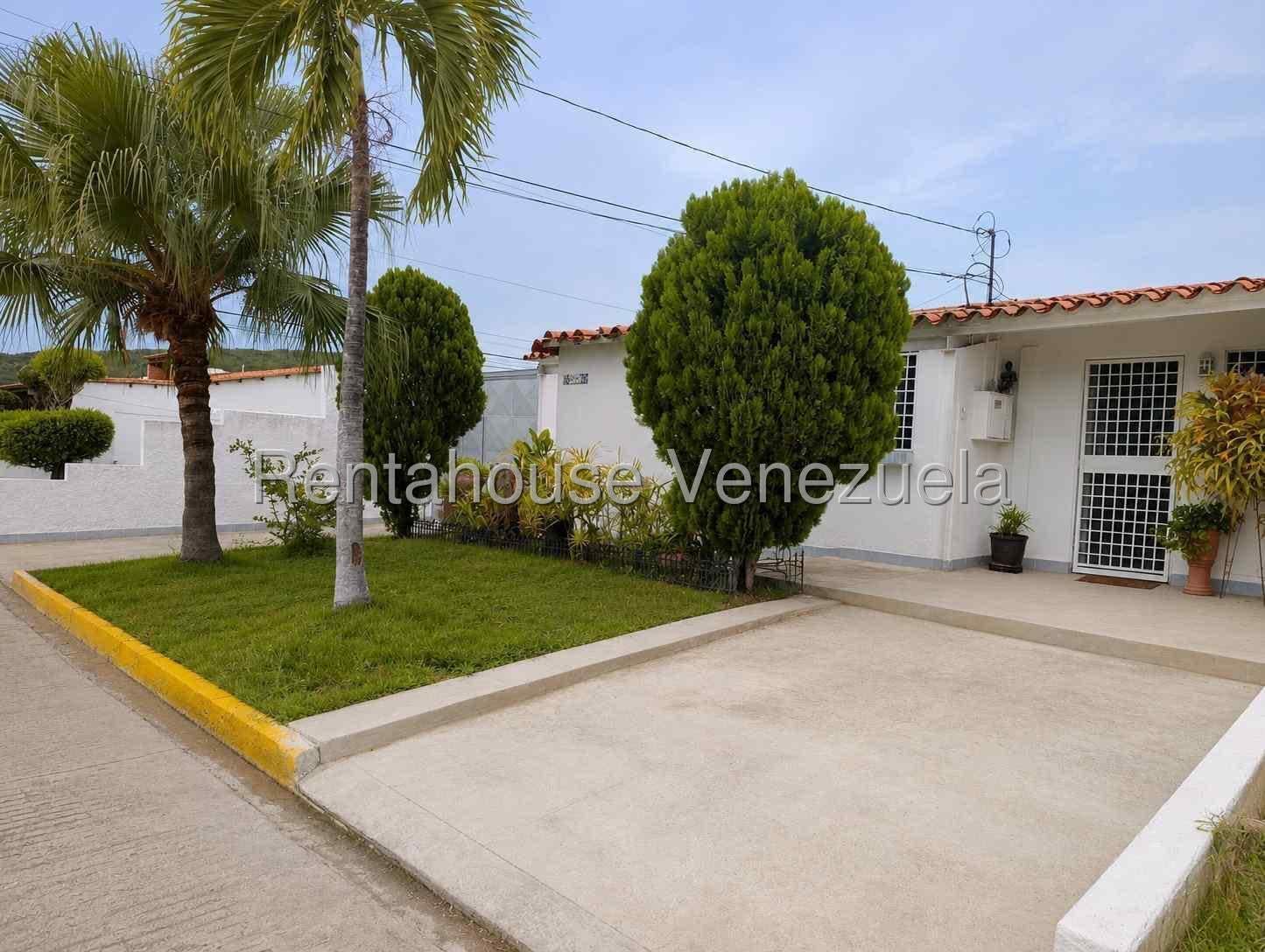Casa en venta en Barquisimeto (Parroquia Santa Rosa), foto 2 de 12