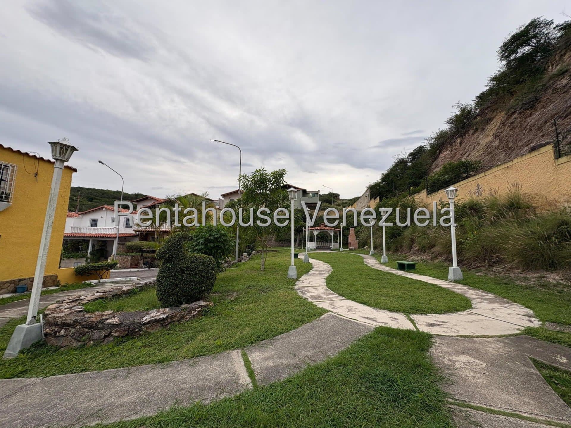 Casa en venta en Barquisimeto (Parroquia Santa Rosa), foto 3 de 12