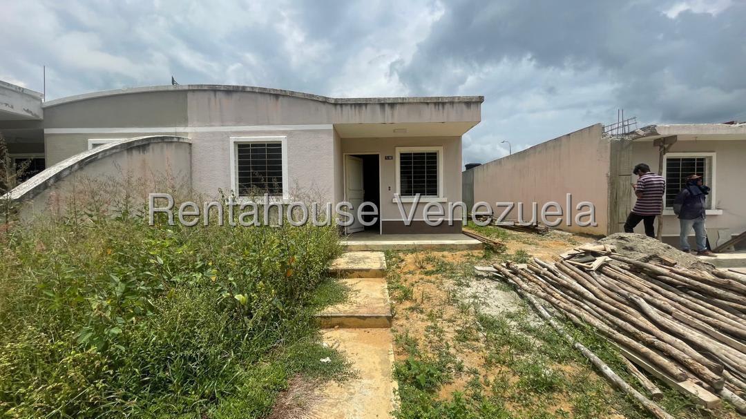 Casa en venta en Barquisimeto (Parroquia Tamaca), foto 2 de 12