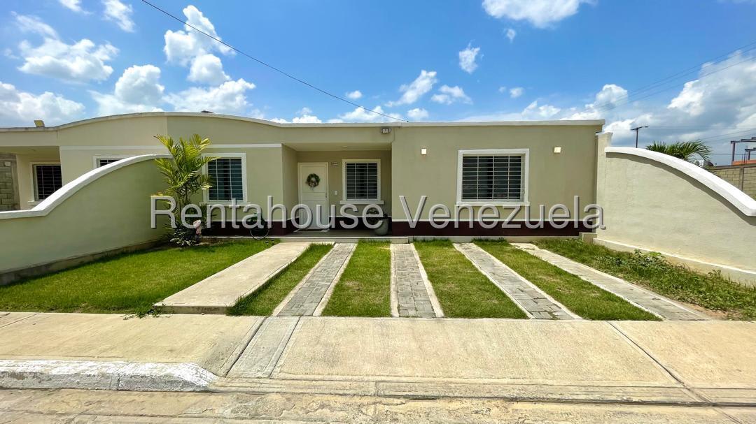 Casa en venta en Cabudare (Terrazas de la Ensenada), foto 1 de 12