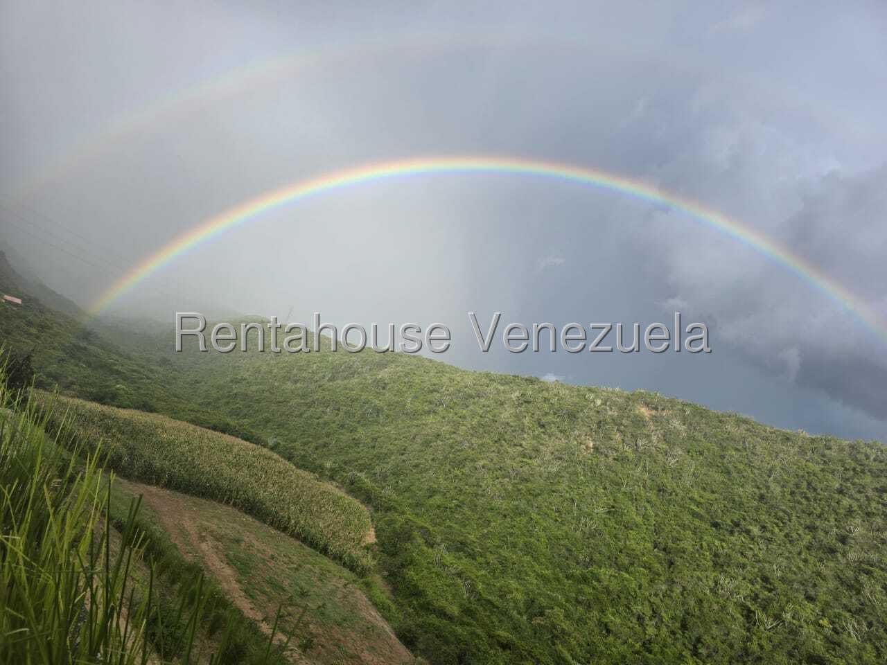 Casa en venta en El Manzano, foto 2 de 12