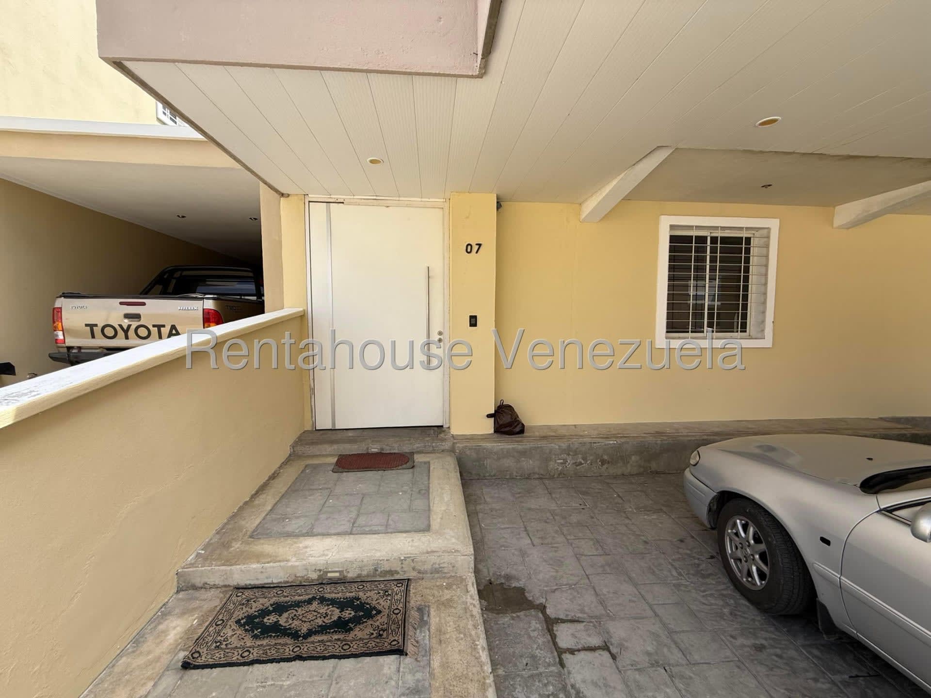 Casa en venta en Barquisimeto (Ciudad Roca), foto 2 de 12