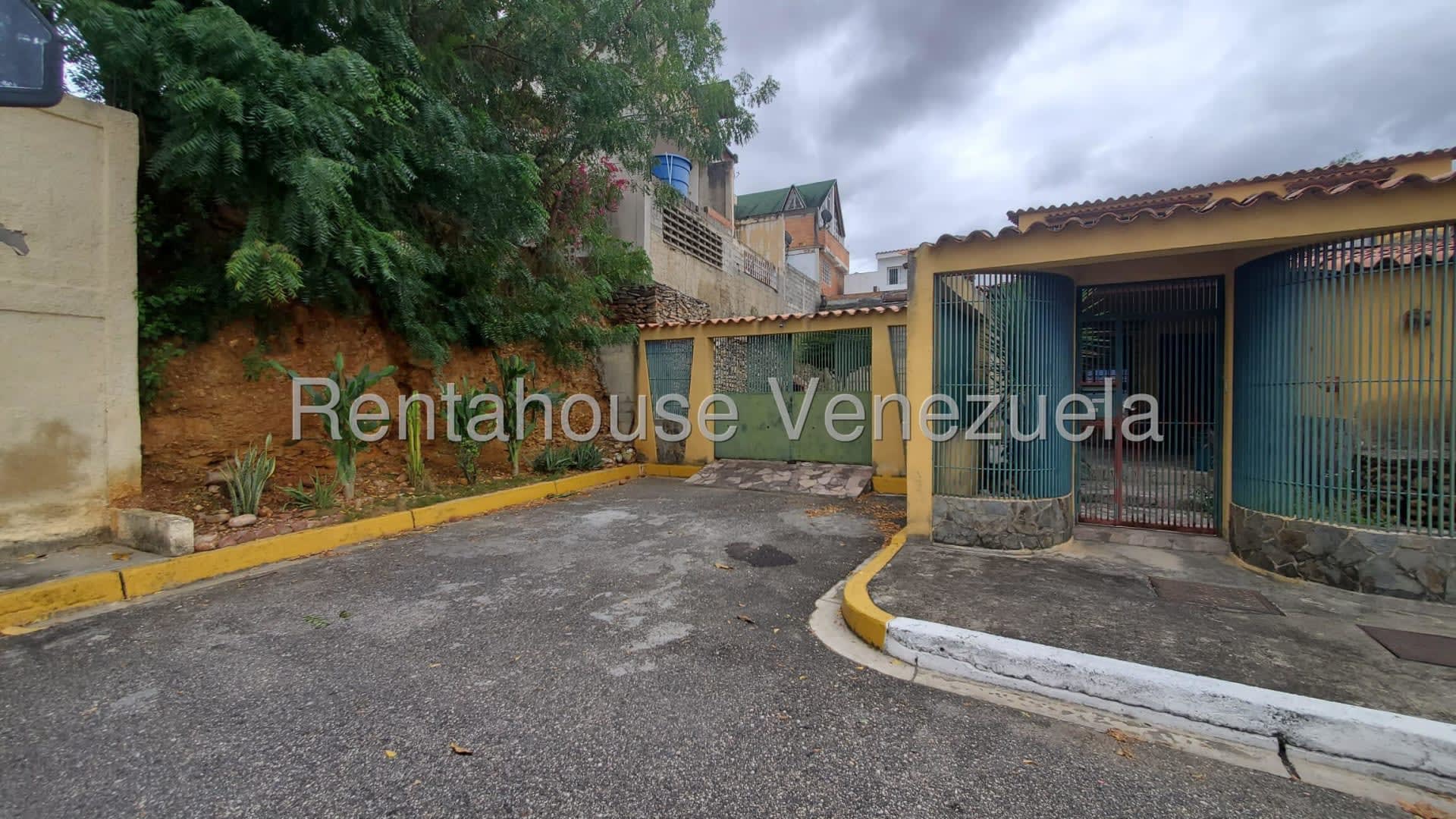 Casa en venta en Barquisimeto (La Rosaleda), foto 1 de 12