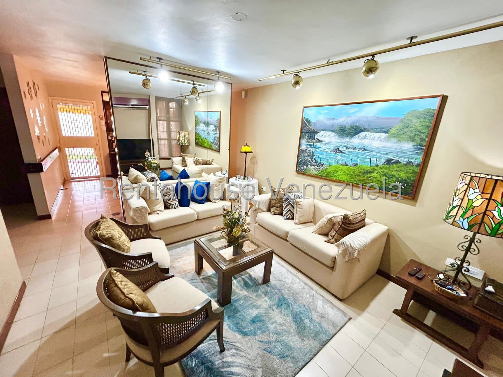Casa en venta en Barquisimeto (El Parral), foto 2 de 12