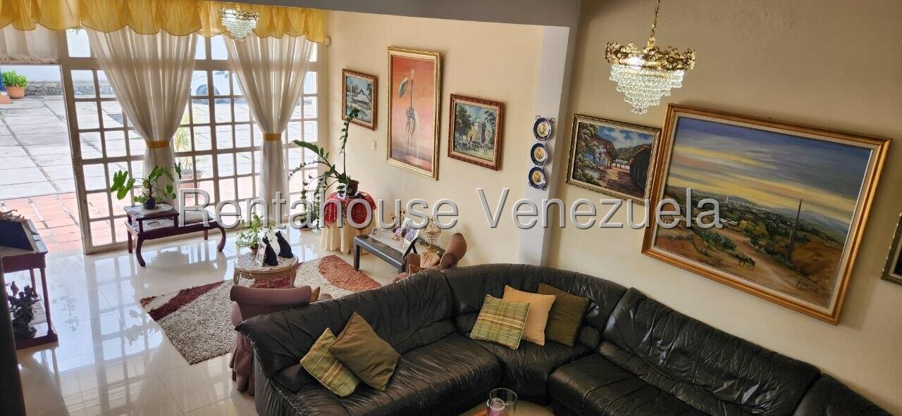 Casa en venta en El Manzano, foto 3 de 12