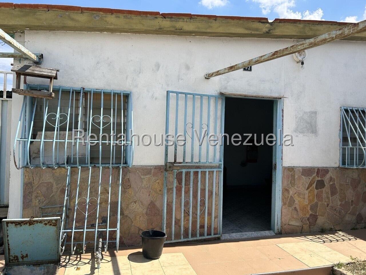 Casa en venta en Barquisimeto (Parroquia Tamaca), foto 2 de 12