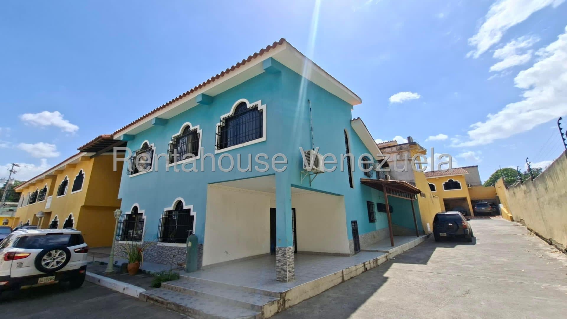 Casa en venta en Barquisimeto (Parroquia Concepcion), foto 2 de 12