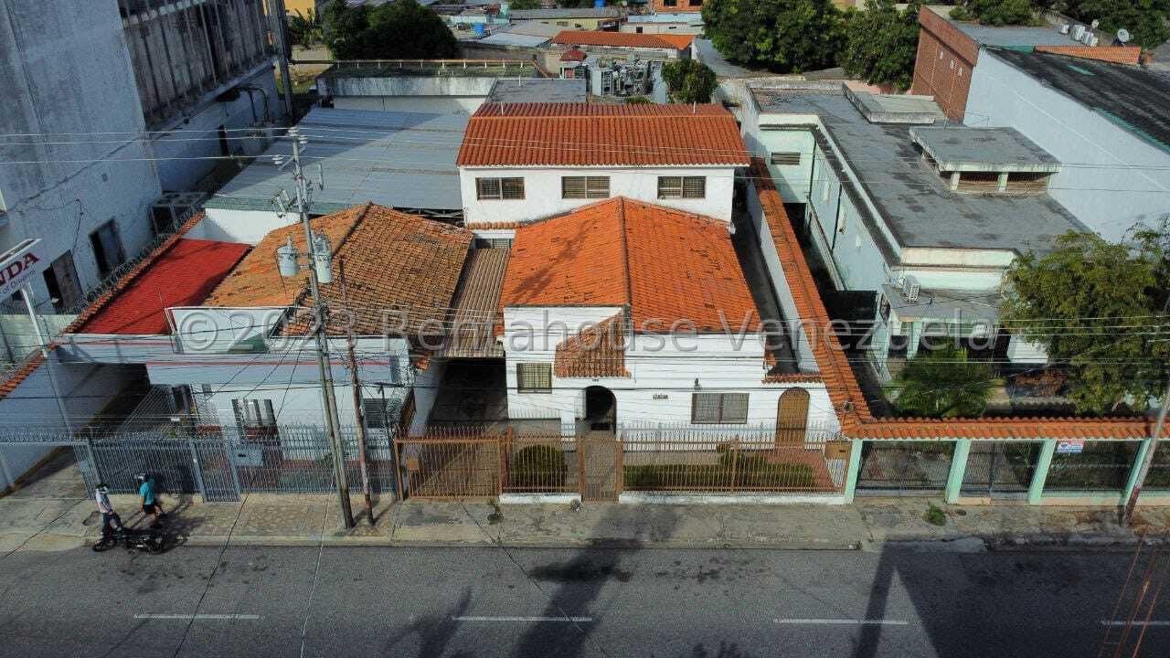 Casa en venta en Barquisimeto (Zona Este), foto 2 de 12
