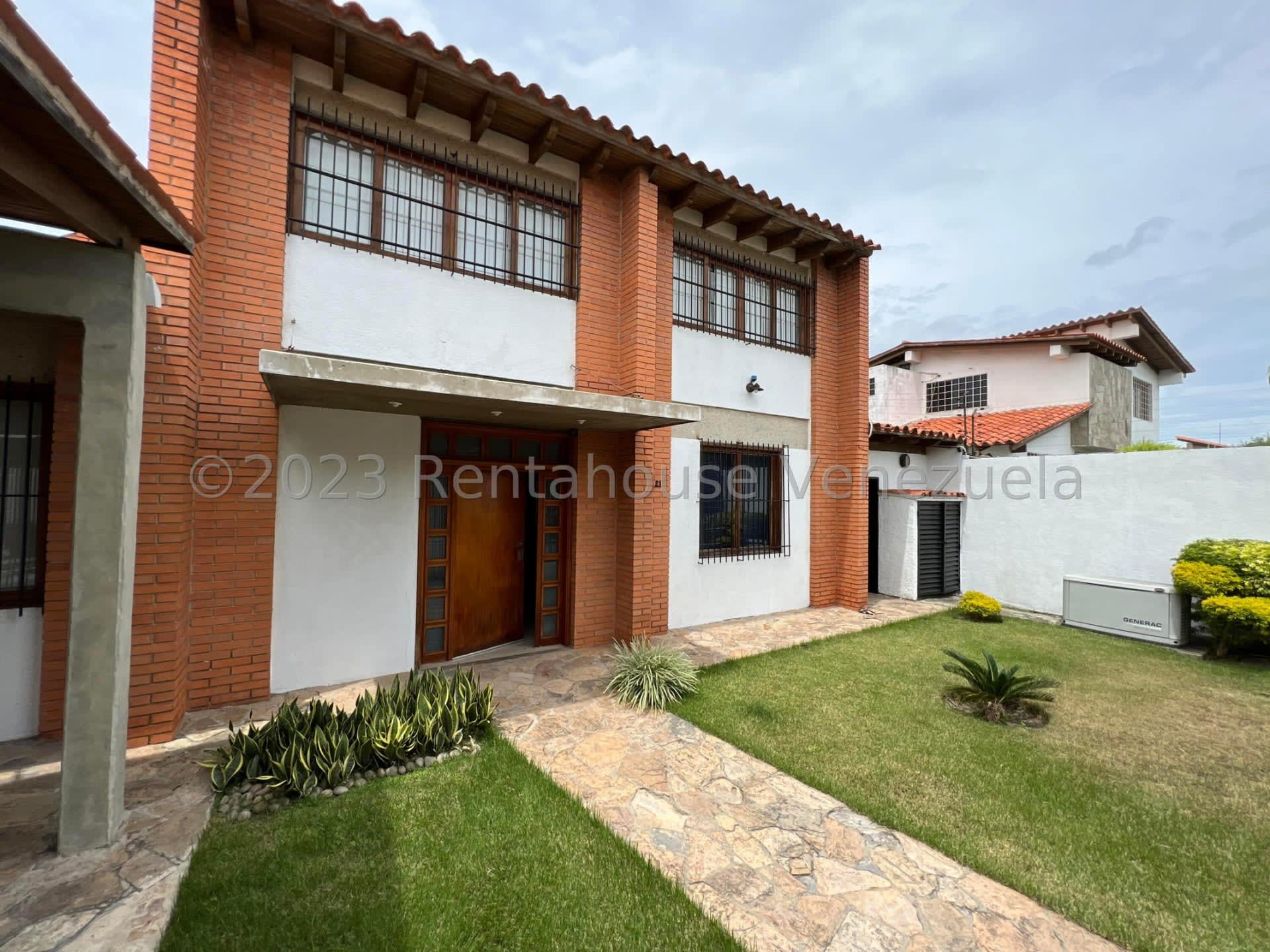 Casa en venta en Barquisimeto (El Parral), foto 1 de 12