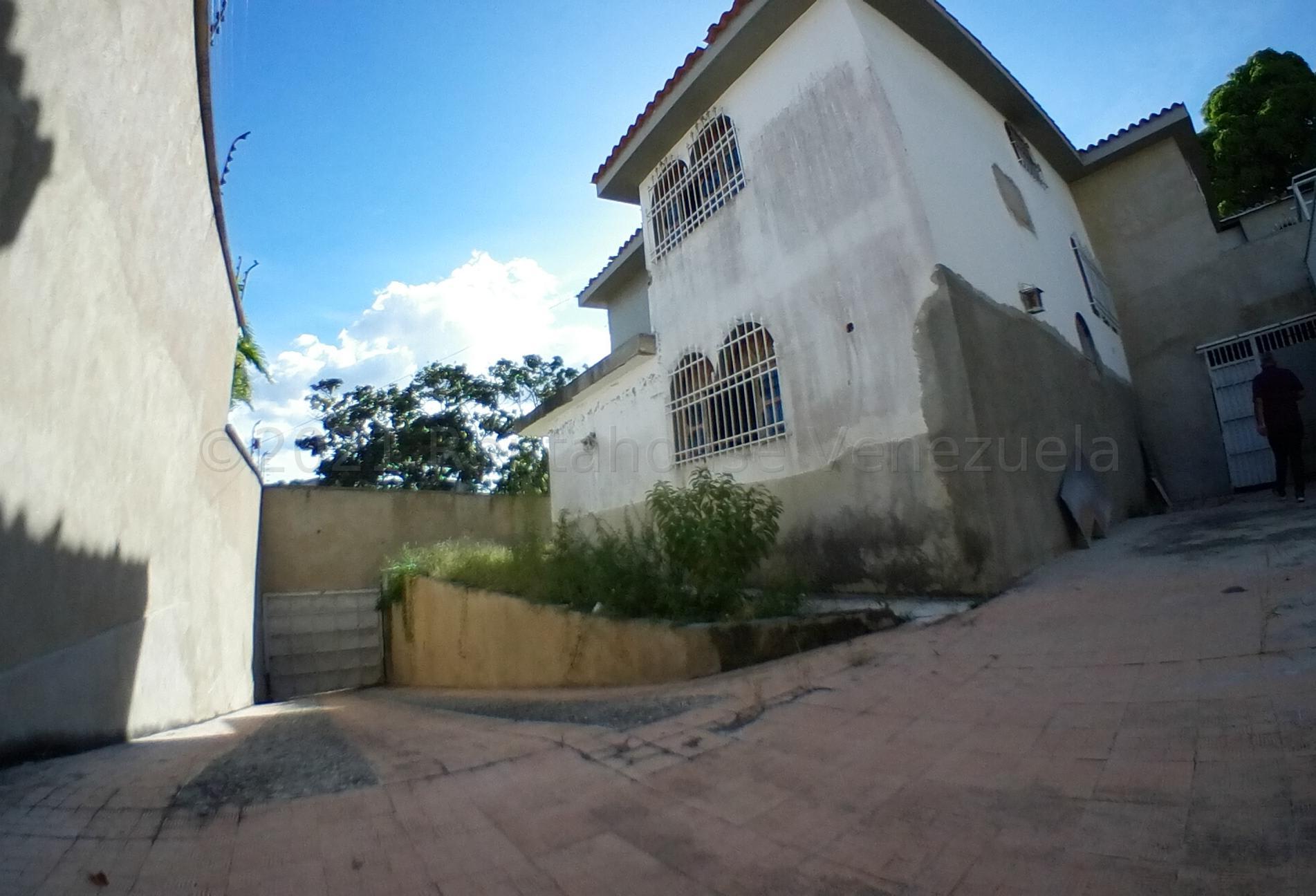 Casa en venta en Barquisimeto (Colinas De Santa Rosa), foto 3 de 12