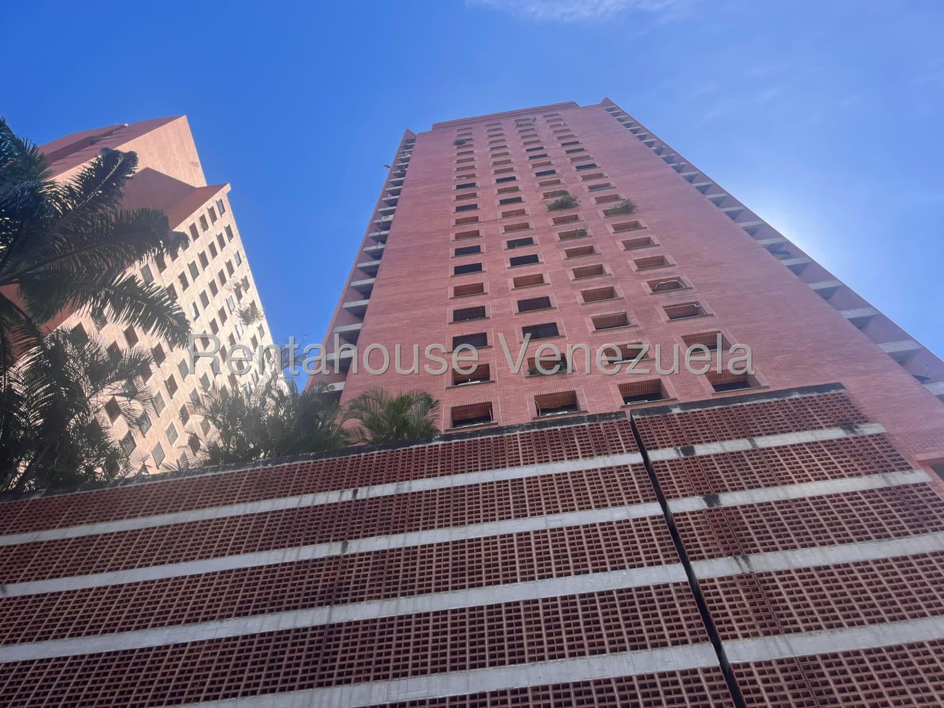 Apartamento en venta en Caracas (El Recreo), foto 1 de 4