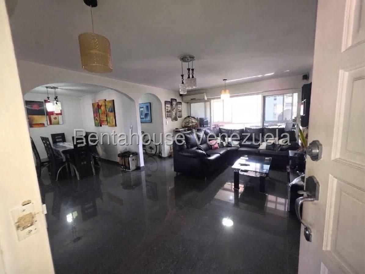 Apartamento en venta en Caracas (La Urbina), foto 3 de 12