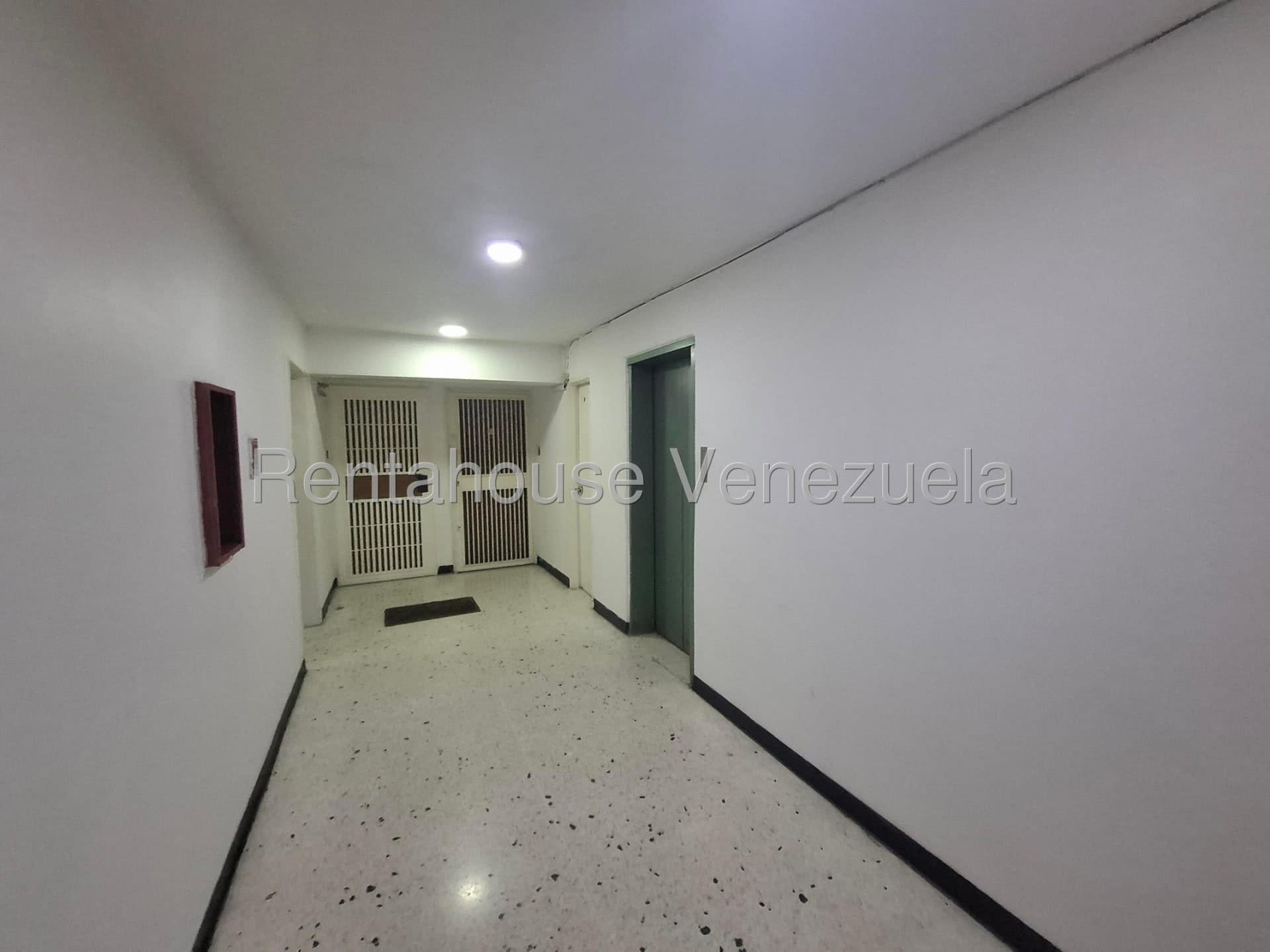 Apartamento en venta en Caracas (El Paraiso), foto 4 de 12