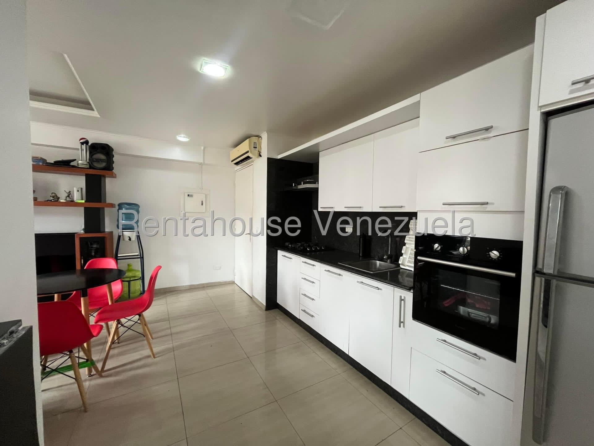 Apartamento en venta en Caracas (San Bernardino), foto 4 de 12