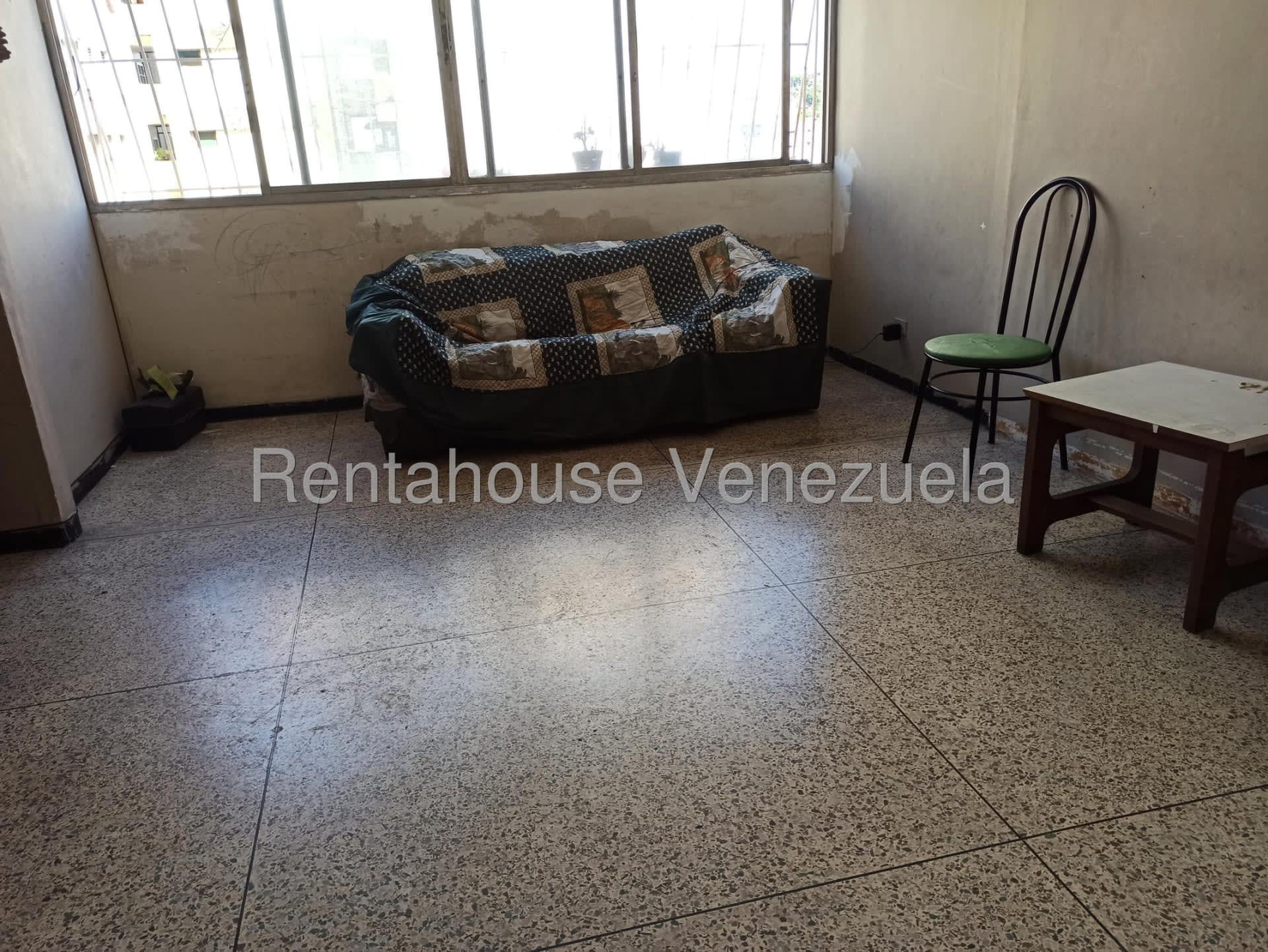 Apartamento en venta en Caracas (Parroquia Santa Rosalia), foto 2 de 12