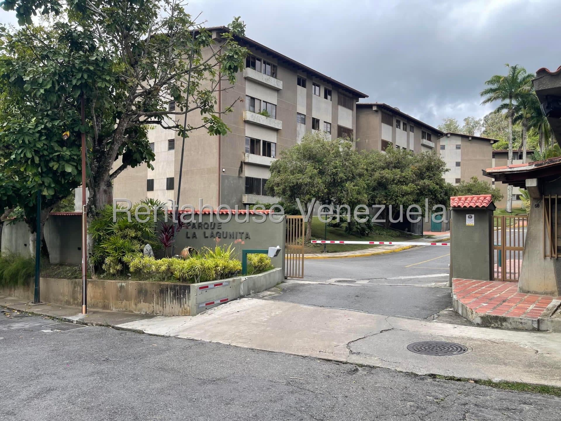 Apartamento en venta en Caracas (La Lagunita Country Club), foto 1 de 12