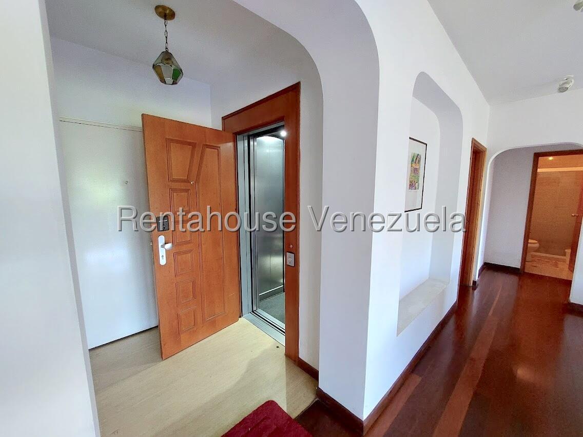 Apartamento en venta en Caracas (La Lagunita Country Club), foto 4 de 12