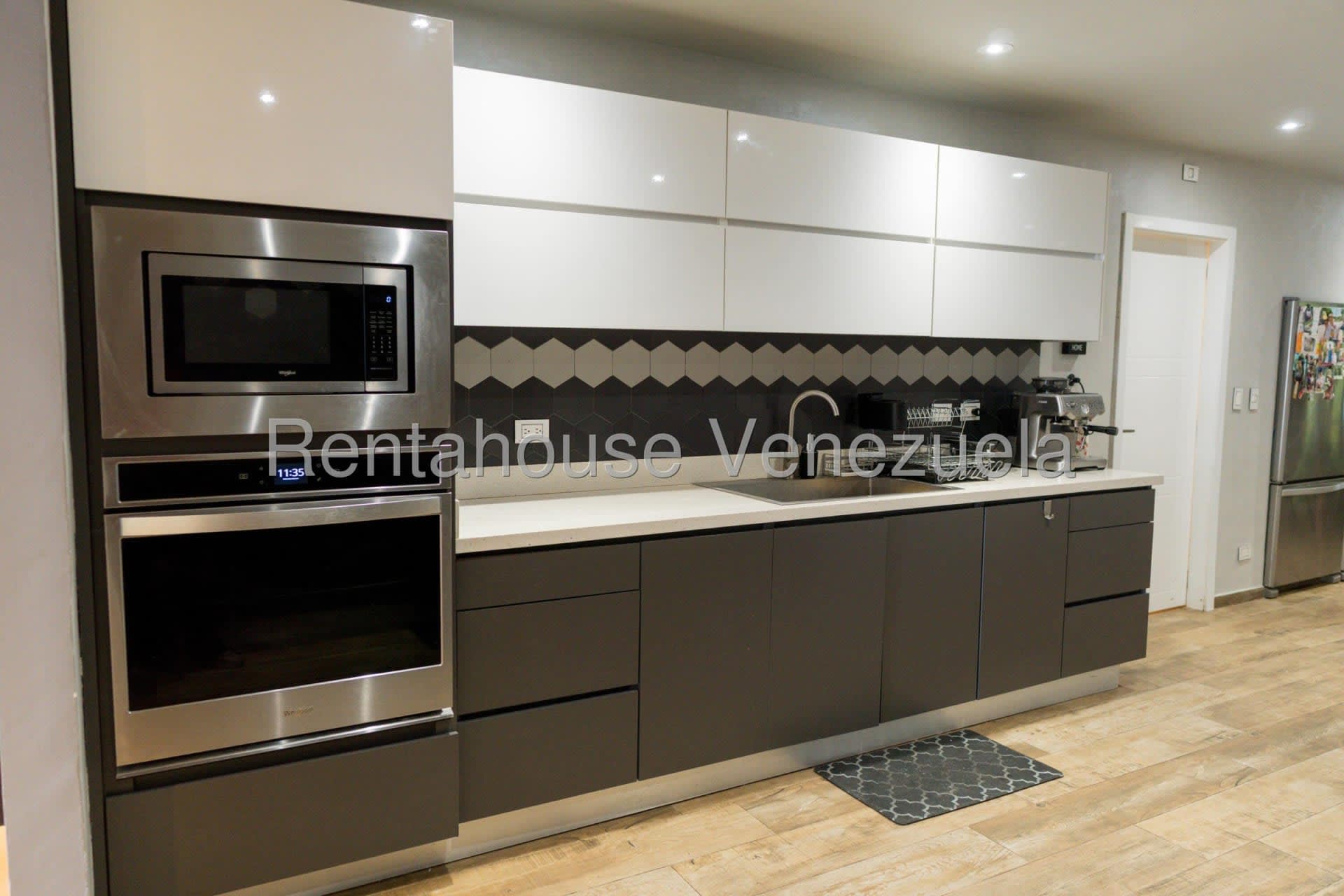 Apartamento en venta en Caracas (Los Naranjos del Cafetal), foto 5 de 12