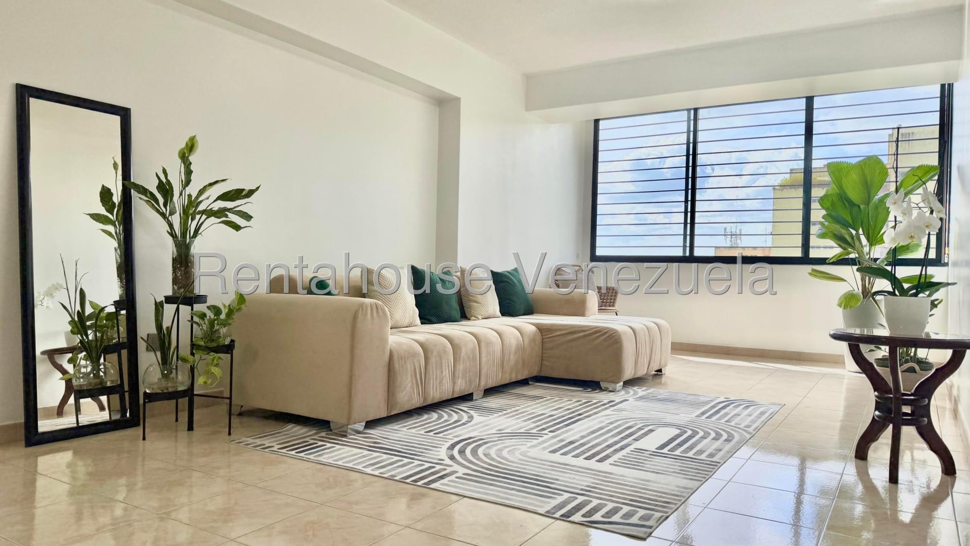 Apartamento en venta en Caracas (El Cigarral), foto 2 de 12