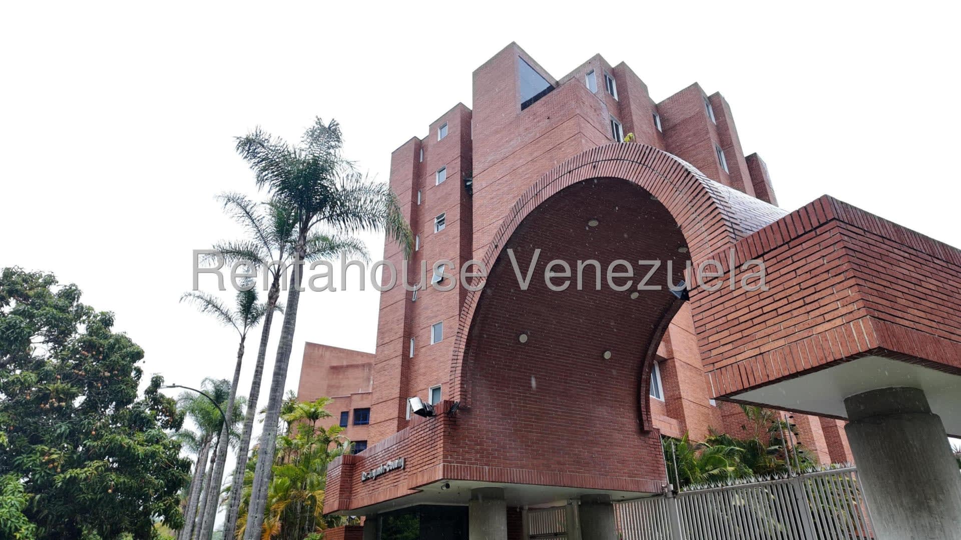 Apartamento en venta en Caracas (La Lagunita Country Club), foto 1 de 12
