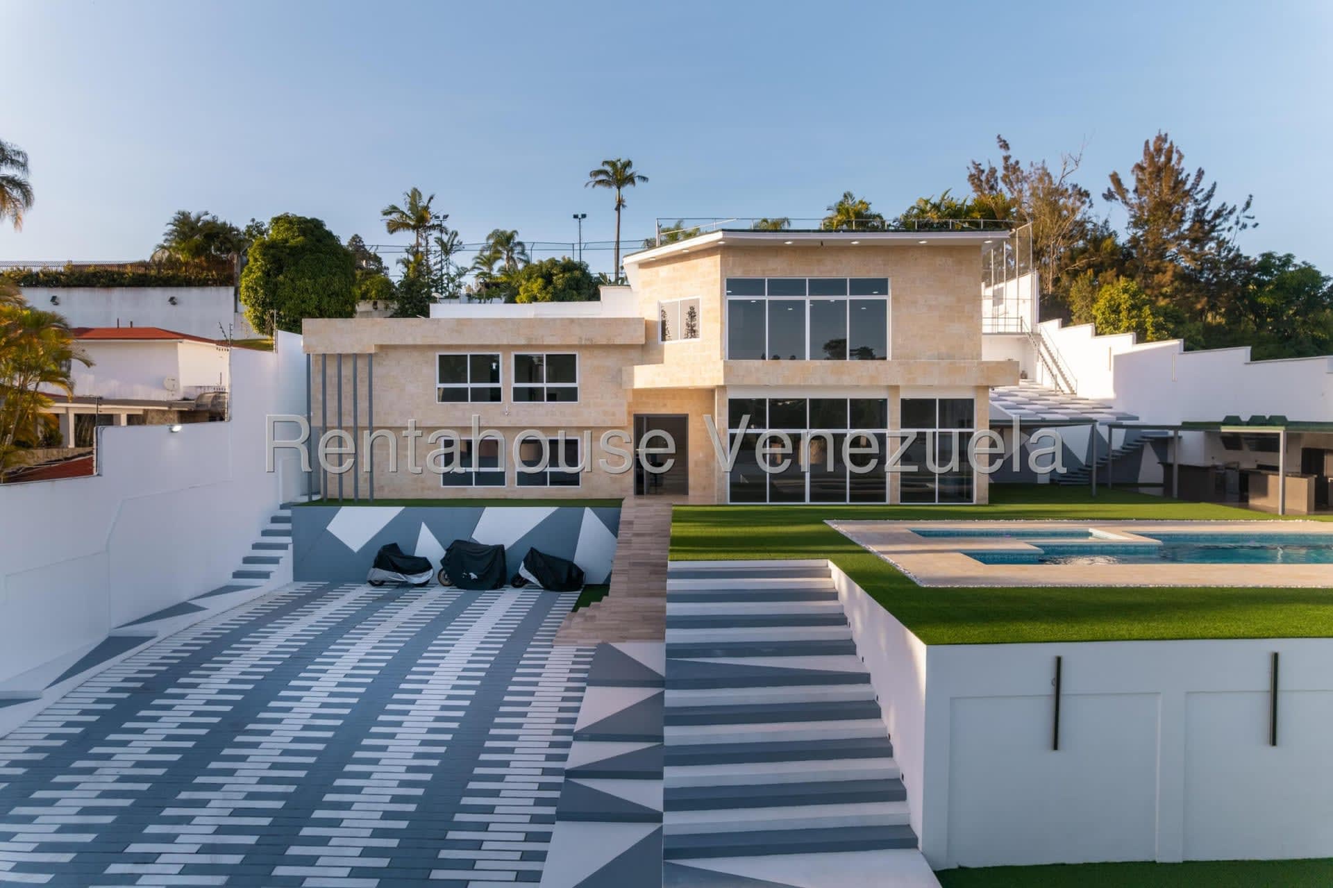 Casa en venta en Caracas (La Lagunita Country Club), foto 5 de 12