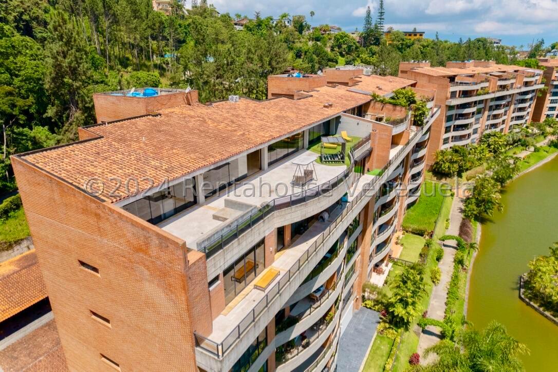 Apartamento en venta en Caracas (La Lagunita Country Club), foto 2 de 12