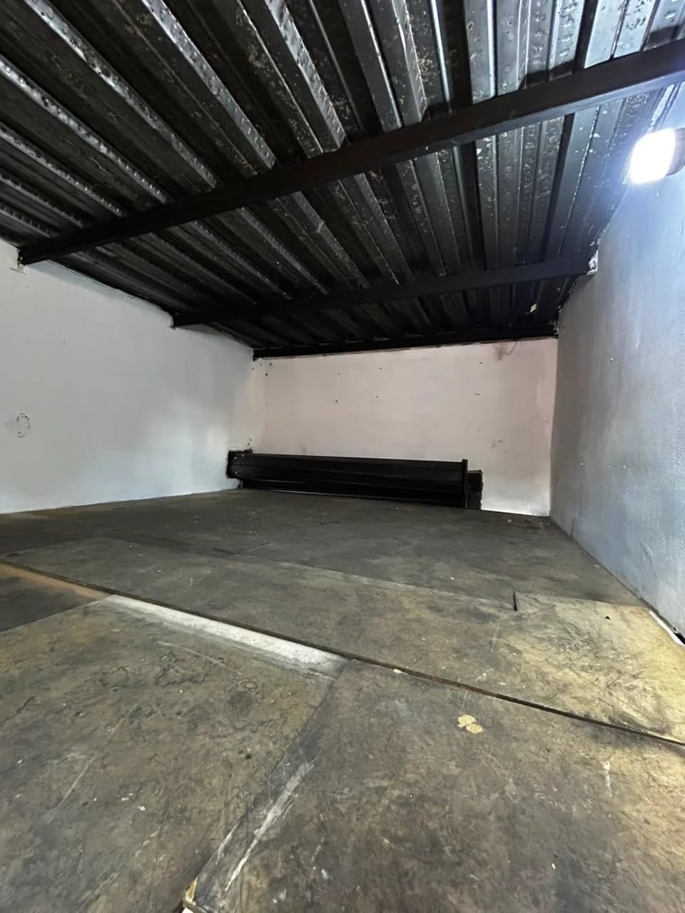 Local comercial en alquiler en Valencia (Calle Michelena), foto 2 de 5