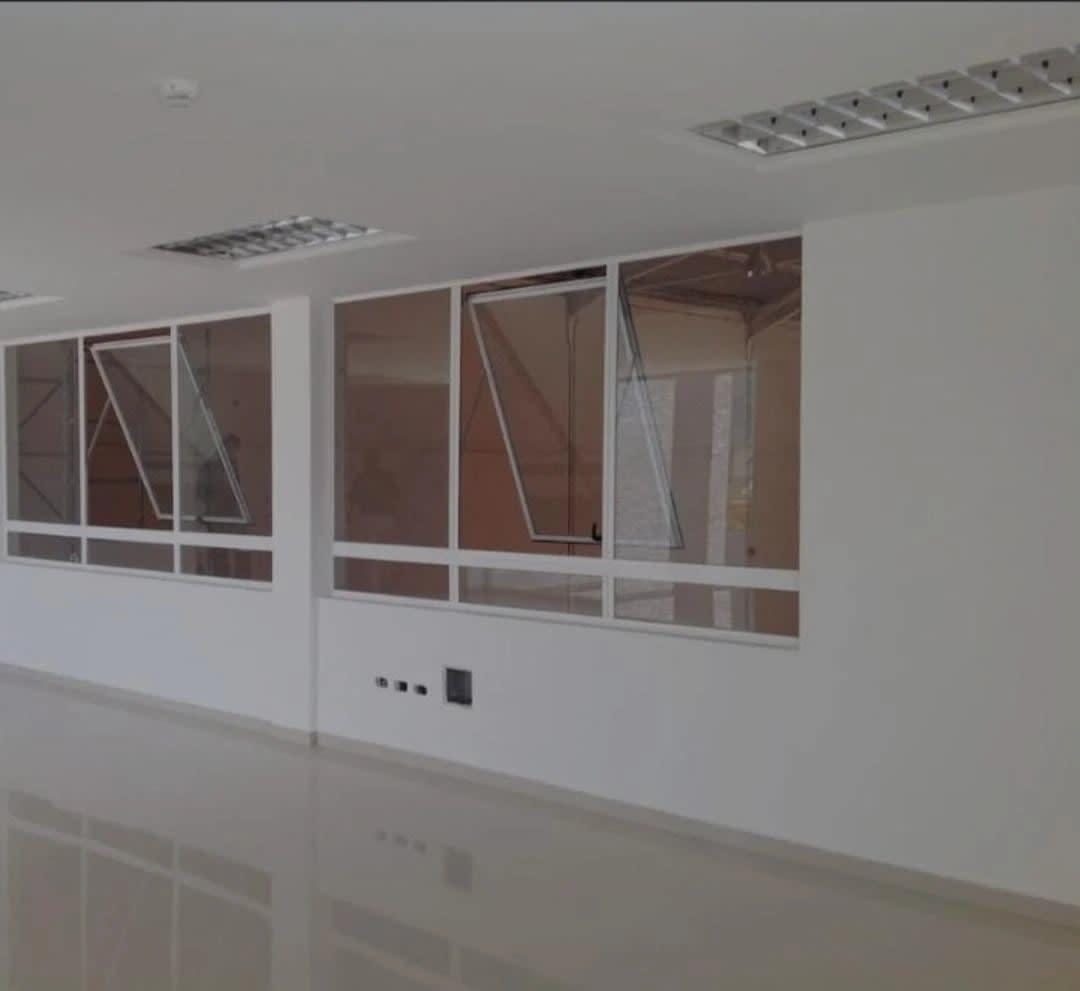 Local comercial en venta en San Diego (Zona Industrial Monteserino), foto 4 de 8