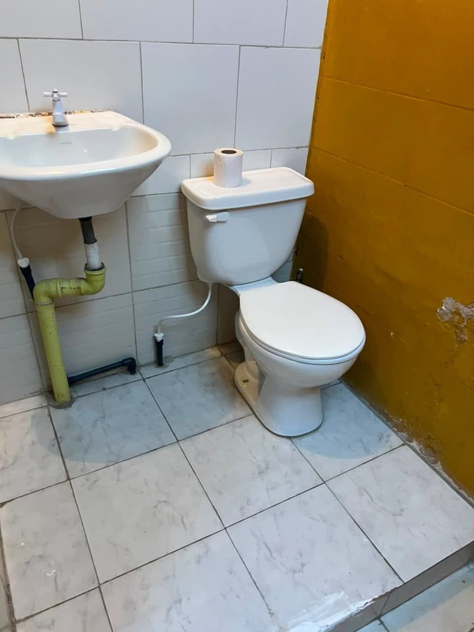 Local comercial en alquiler en Naguanagua (Av. Bolívar), foto 2 de 7