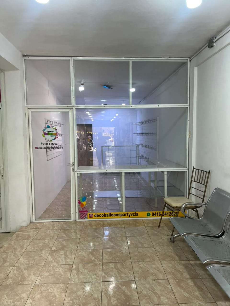 Local comercial en alquiler en Naguanagua (Av. Bolívar), foto 4 de 7