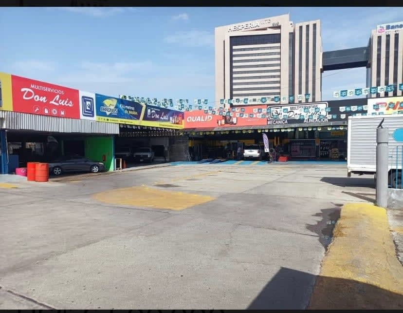 Local comercial en venta en Naguanagua (Frente al C.C. Chirikayén), foto 5 de 10