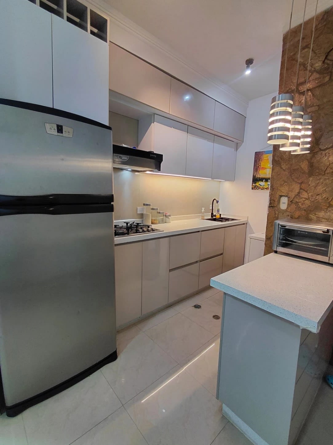 Apartamento en venta en Naguanagua (El Rincón), foto 2 de 9