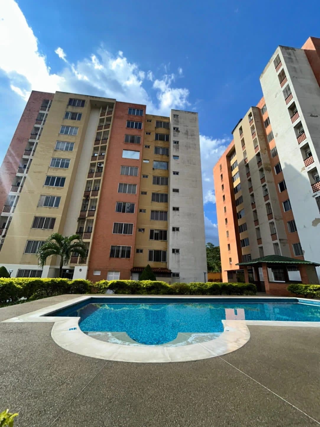 Apartamento en venta en Naguanagua (El Rincón), foto 4 de 10
