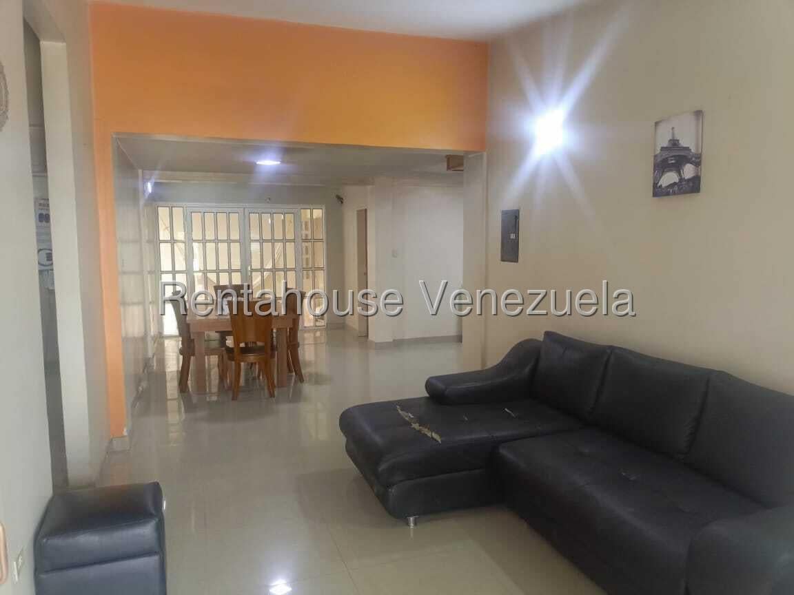 Casa en venta en Cabudare (Bella Vista Plaza), foto 2 de 12