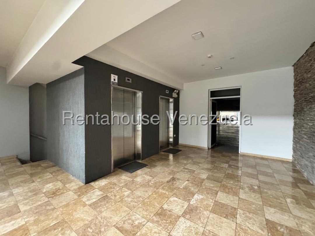Apartamento en venta en Barquisimeto (Triangulo del Este), foto 3 de 12