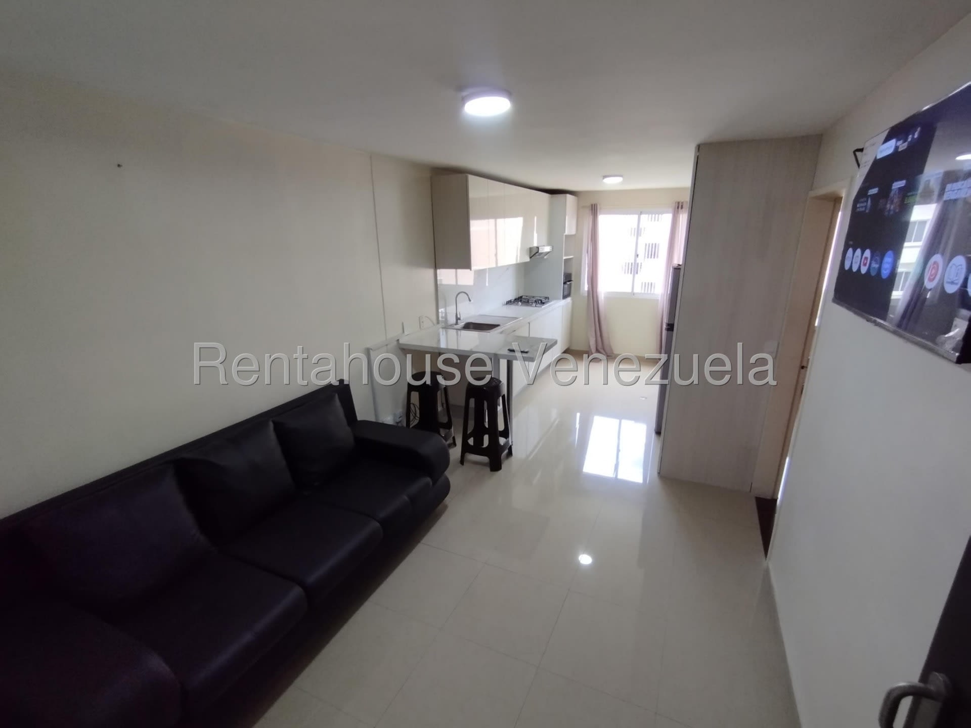 Apartamento en alquiler en Barquisimeto (Ciudad Roca), foto 1 de 12