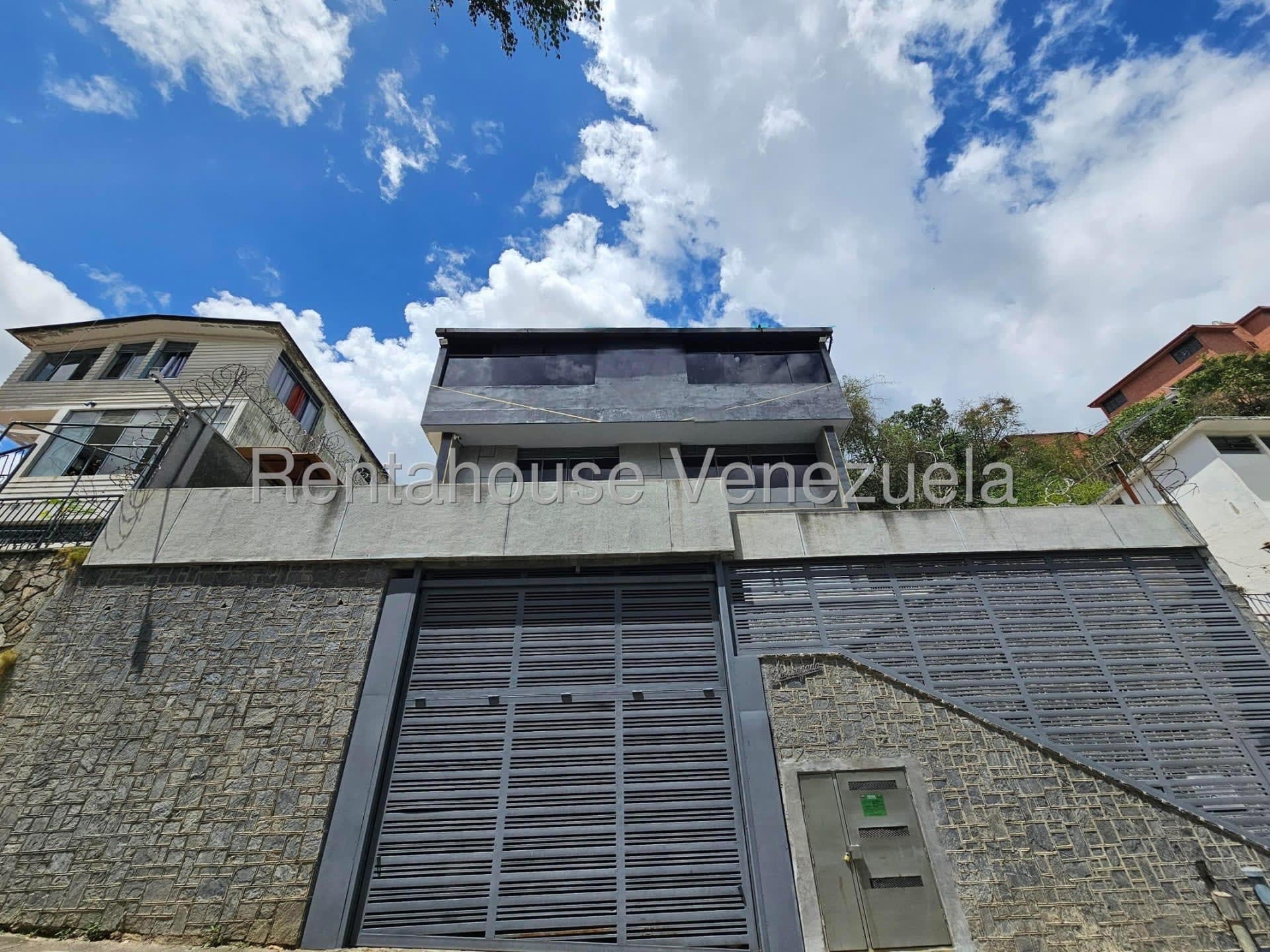 Local comercial en venta en Caracas (Los Chaguaramos), foto 3 de 12