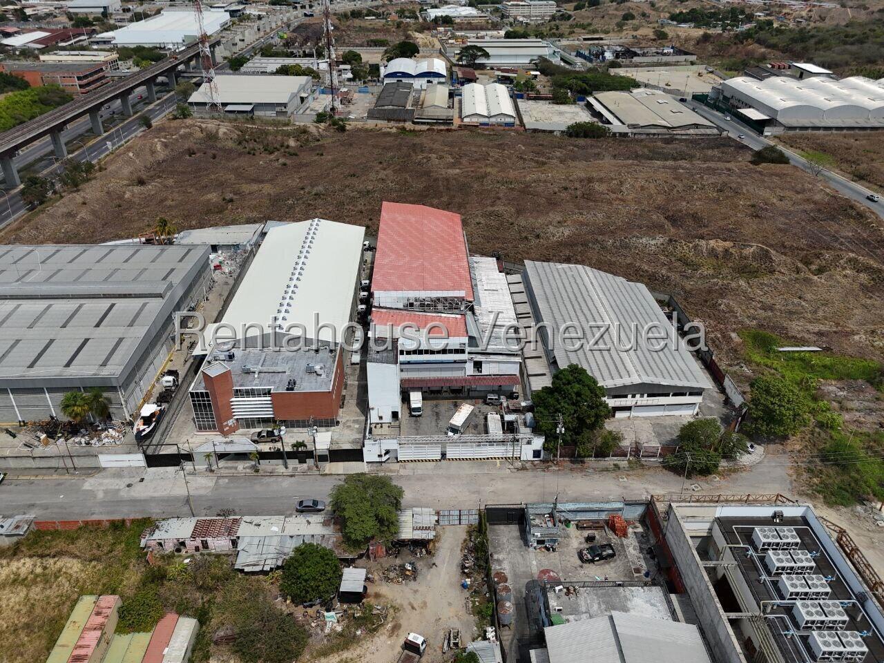 Local comercial en venta en Guatire (Valle Arriba), foto 3 de 12