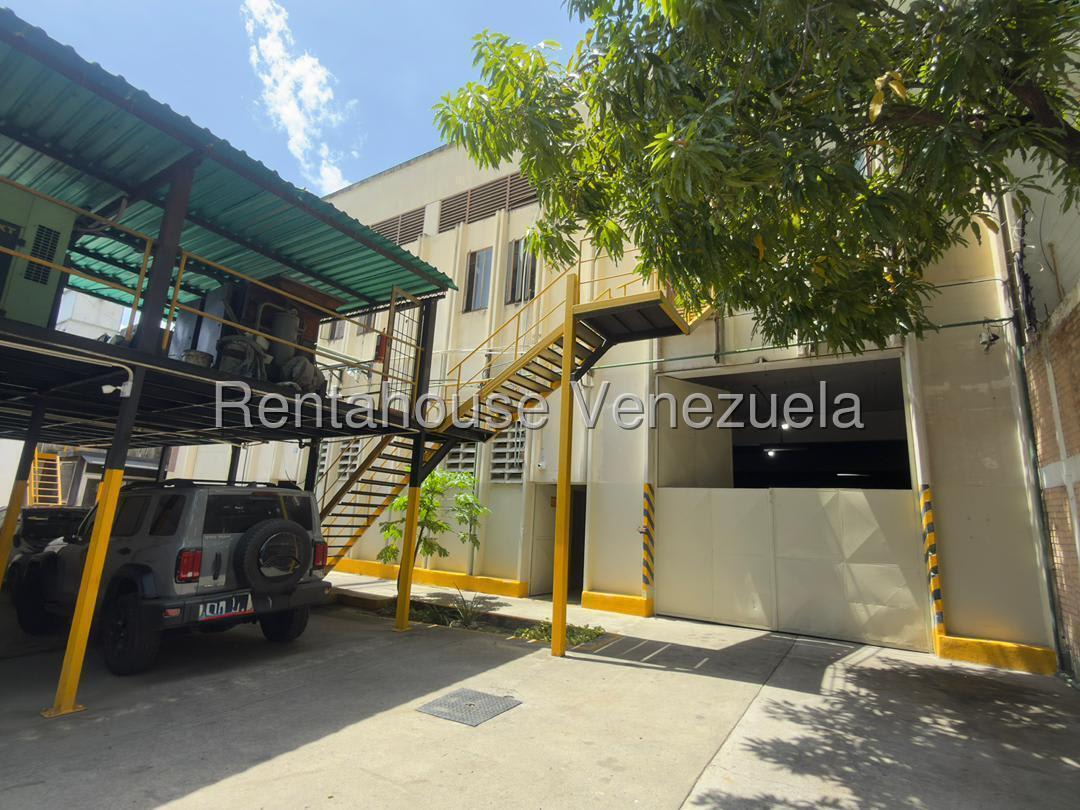 Local comercial en venta en Guatire (Terrinca), foto 2 de 12