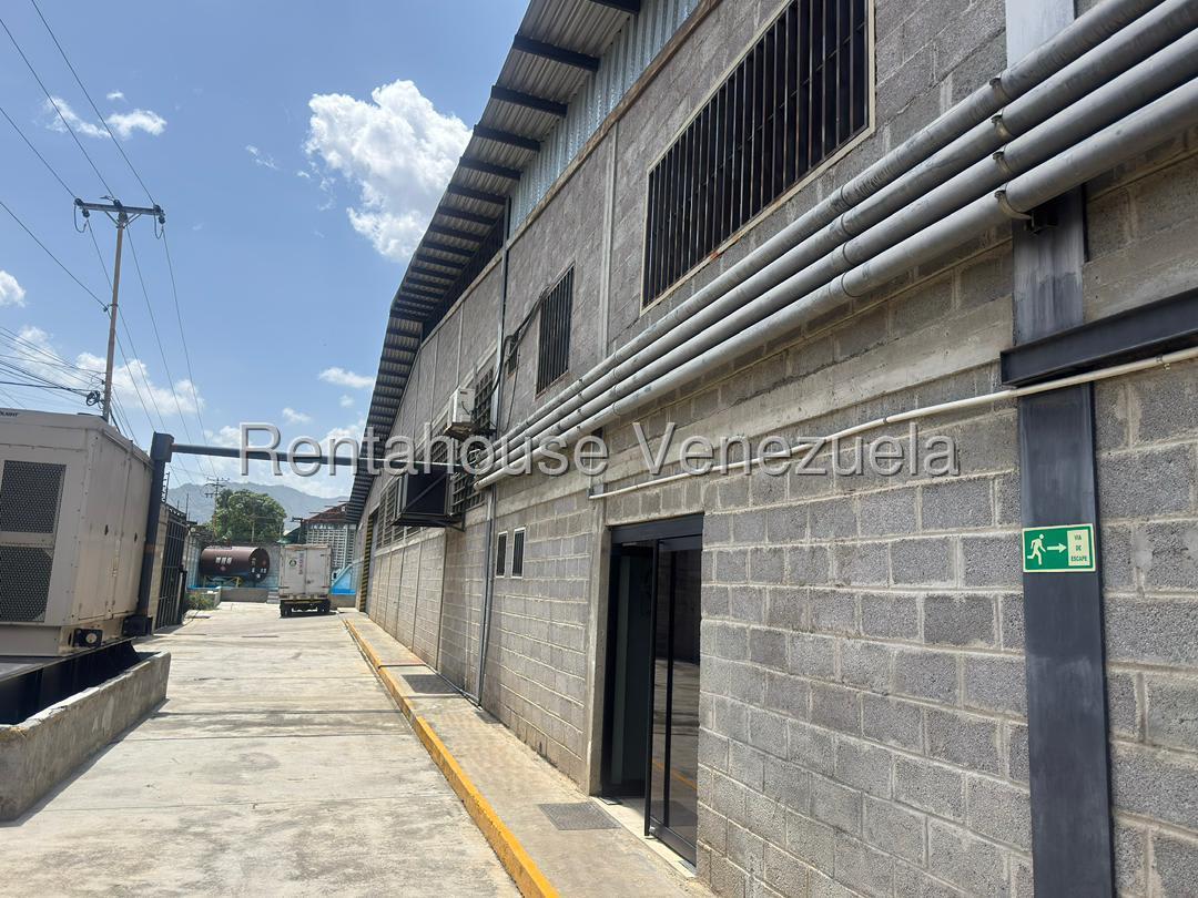 Local comercial en venta en Guatire (Terrinca), foto 1 de 12