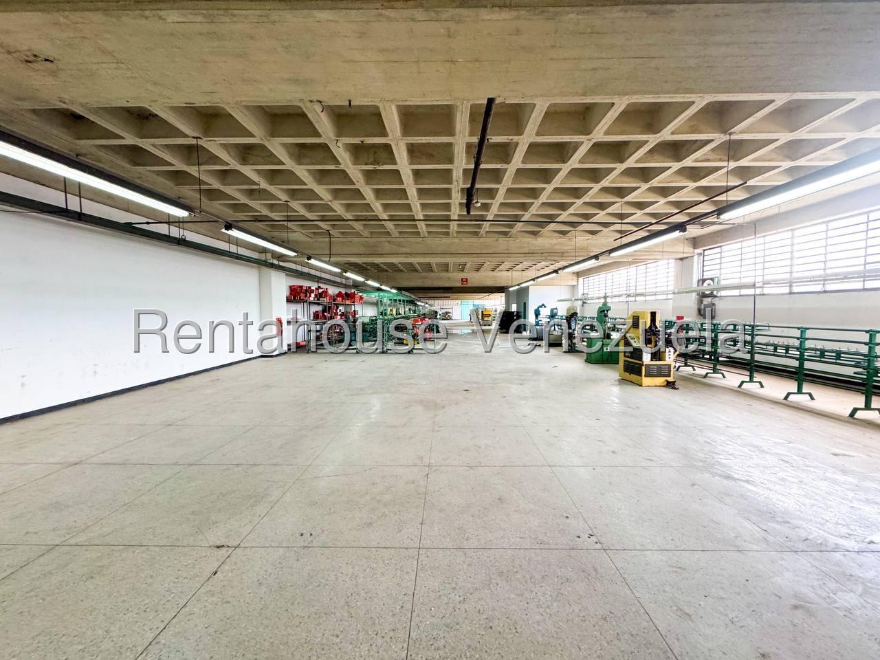 Local comercial en venta en Guatire, foto 1 de 12