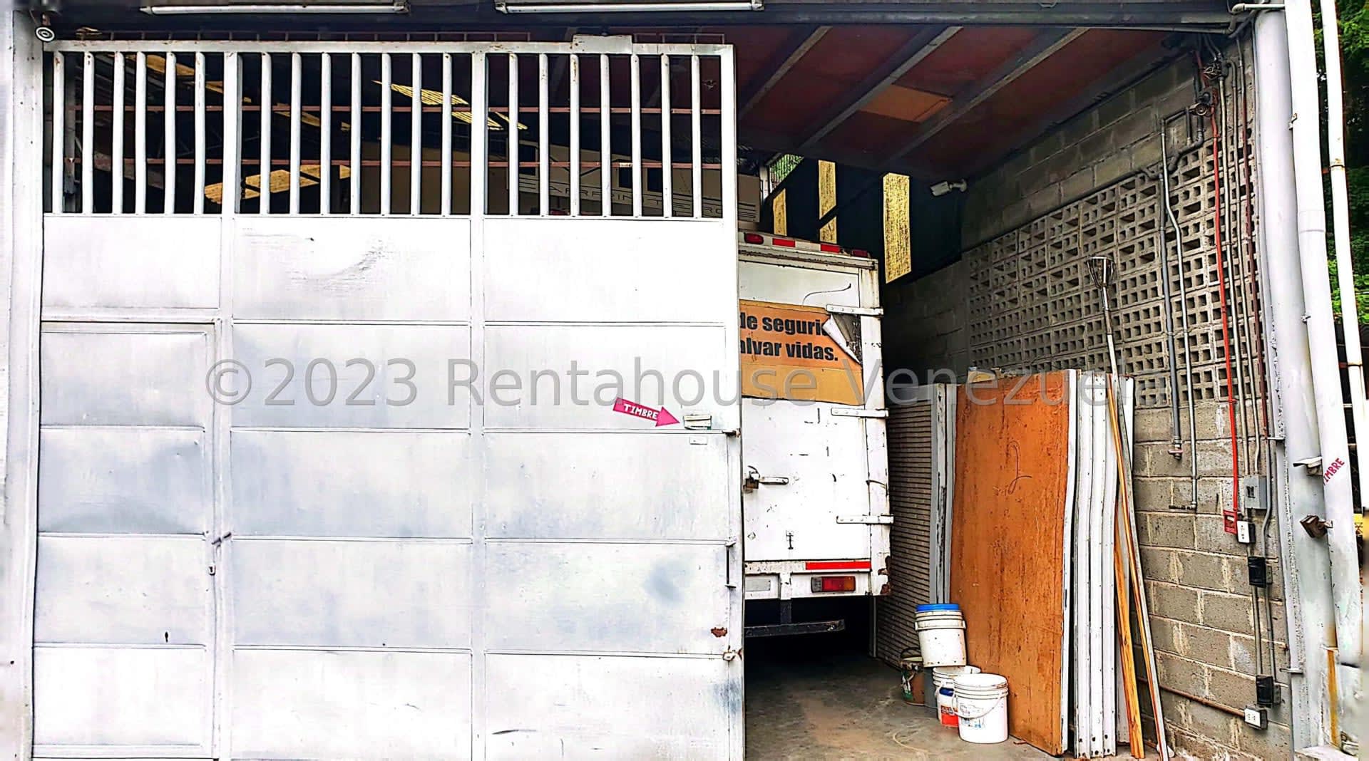 Local comercial en venta en Caracas (Baruta), foto 2 de 12