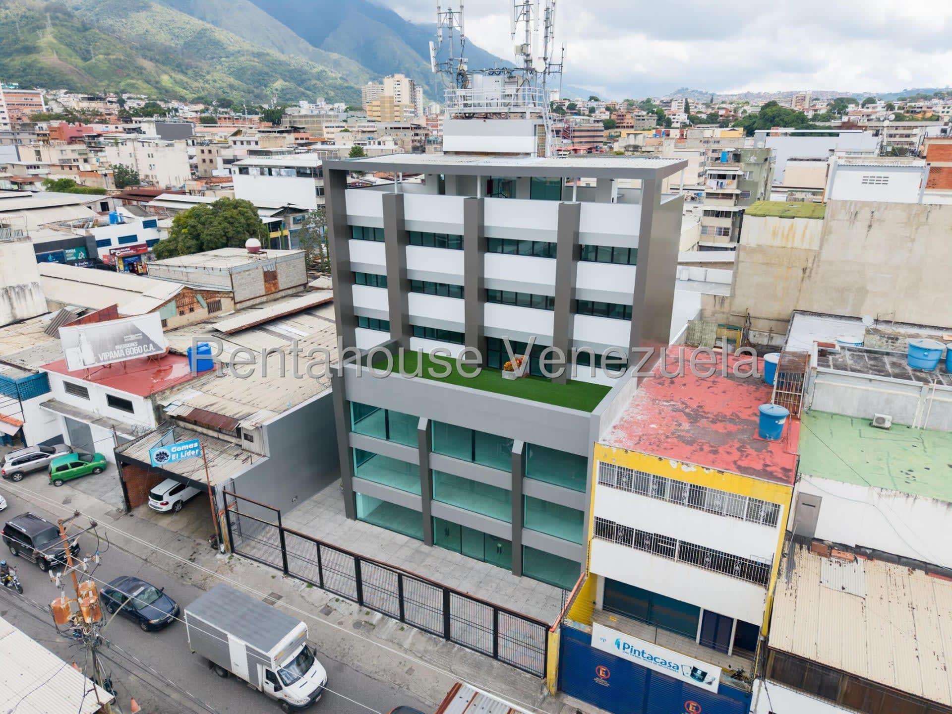 Local comercial en venta en Caracas (Boleita Sur), foto 1 de 12
