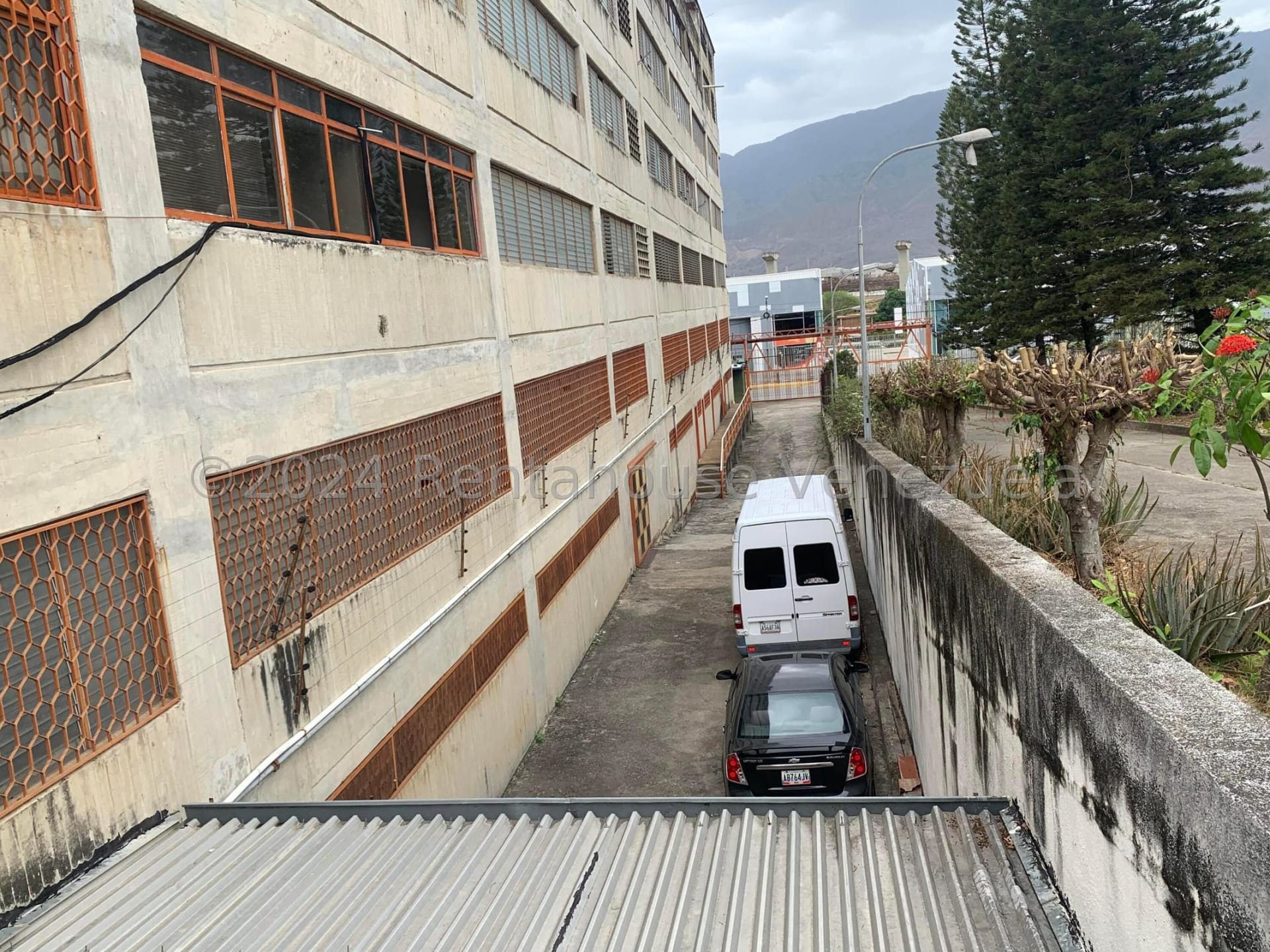 Local comercial en venta en Guarenas (El Marques), foto 4 de 12