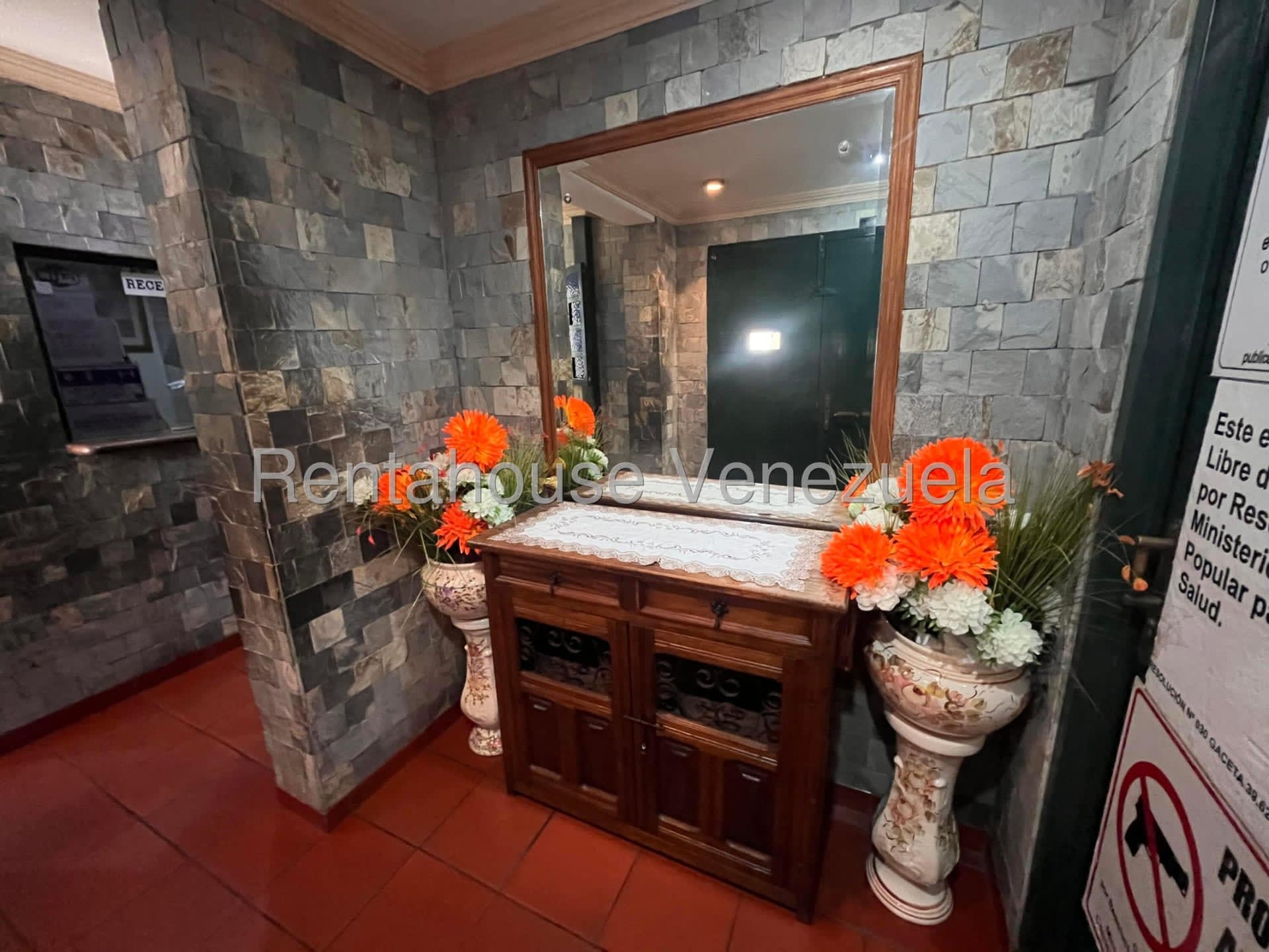 Local comercial en venta en Caracas (Sabana Grande), foto 3 de 12