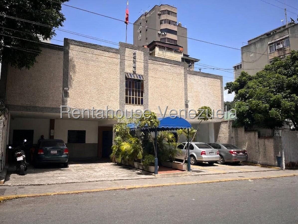 Local comercial en venta en Caracas (Sabana Grande), foto 1 de 12